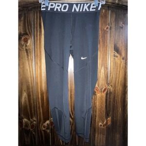Nike Pro Leggings Women's Size Small Dri-Fit Tight fit Mid-Rise Cropped Black